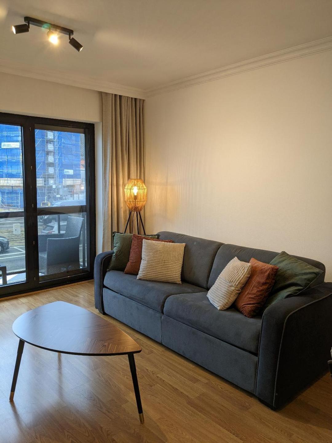 Vista Linda, Leuk Appartement Vlak Bij Zeedijk En Strand Ostende Exterior foto